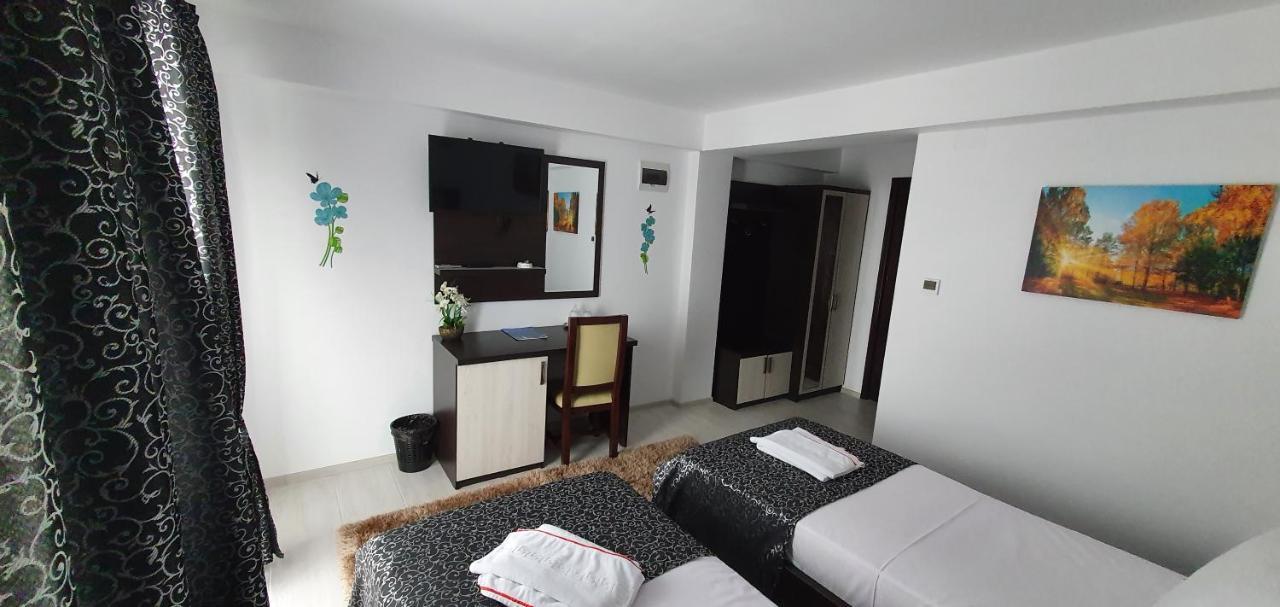 Motel Didona B Sendreni Exterior photo